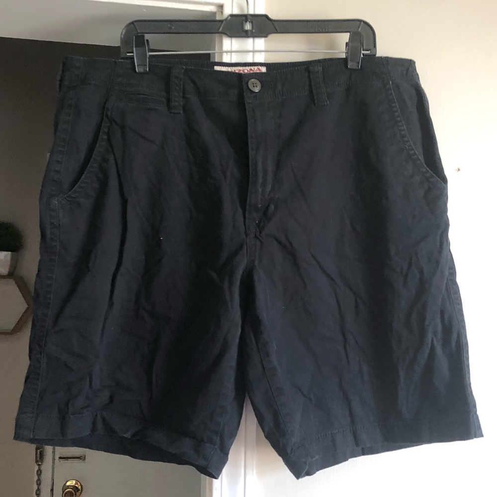 Black Arizona shorts